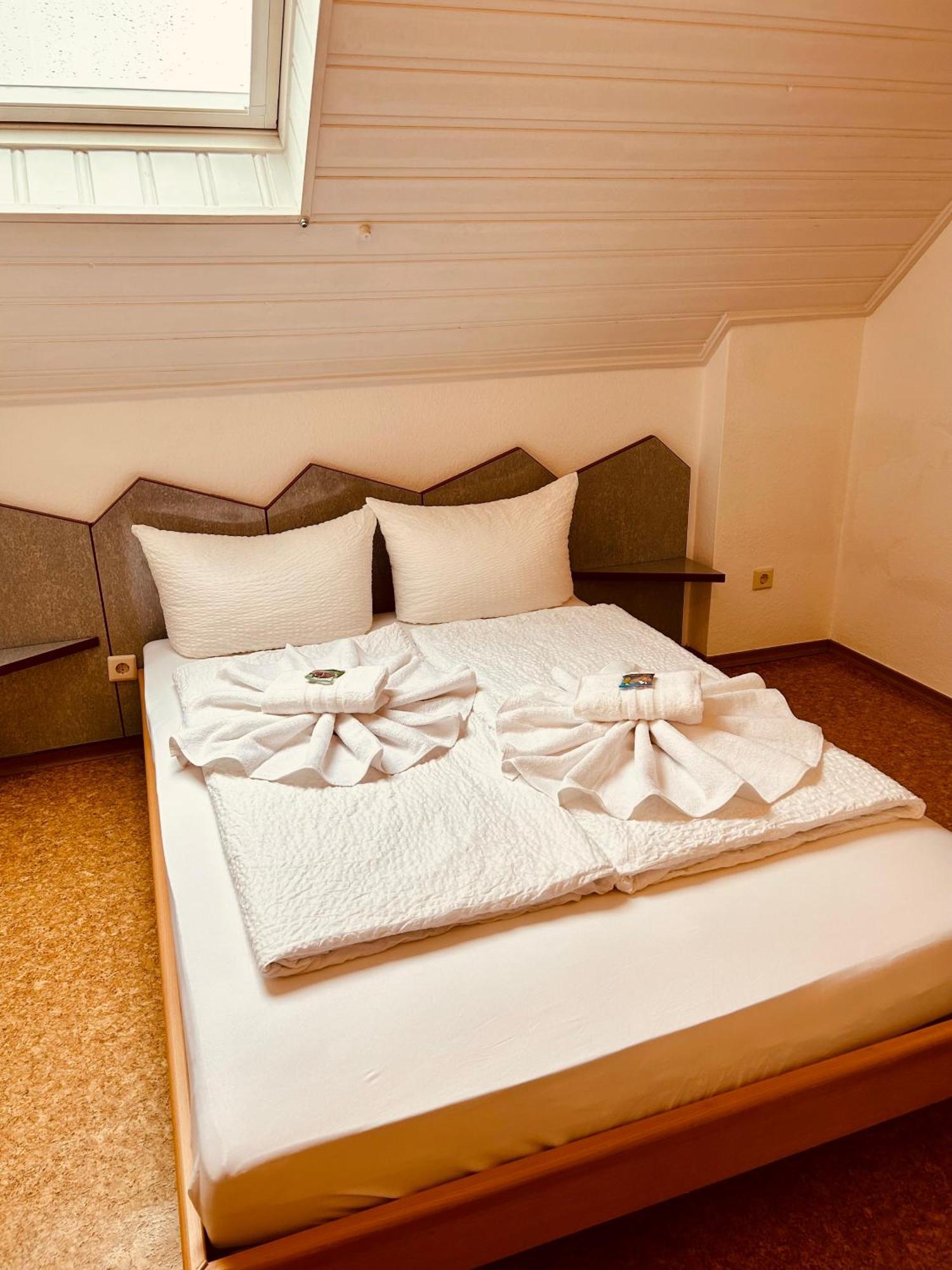 Gaestehaus Spoth Hotel Rust Luaran gambar